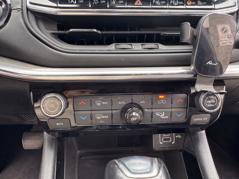 Jeep Compass - 20