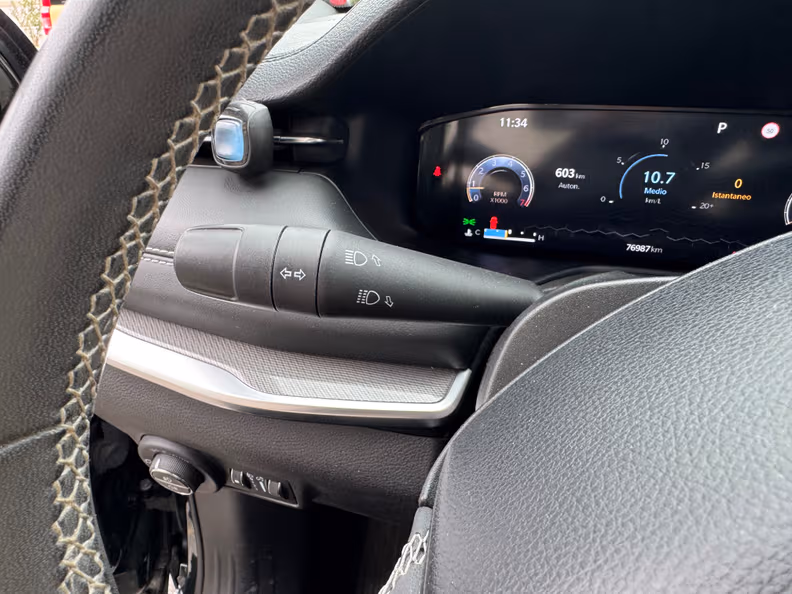 Jeep Compass - 25