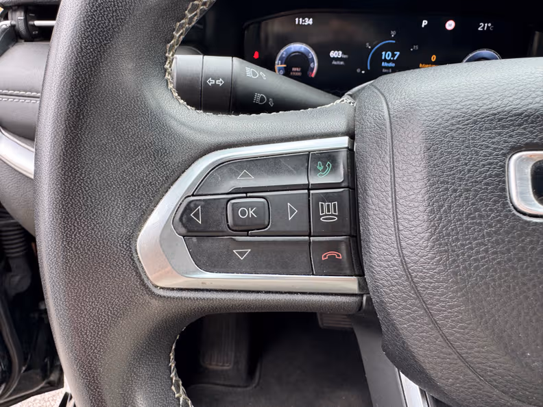 Jeep Compass - 31