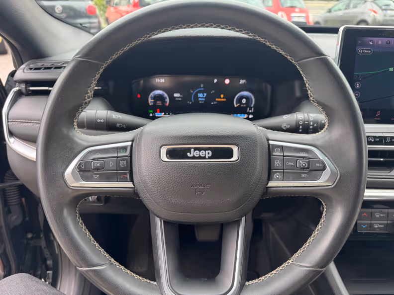Jeep Compass - 14