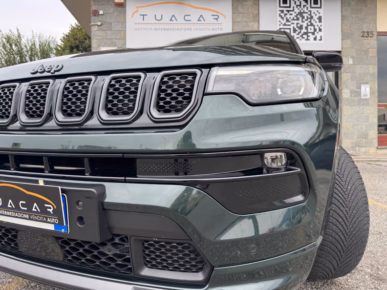 Jeep Compass - 41