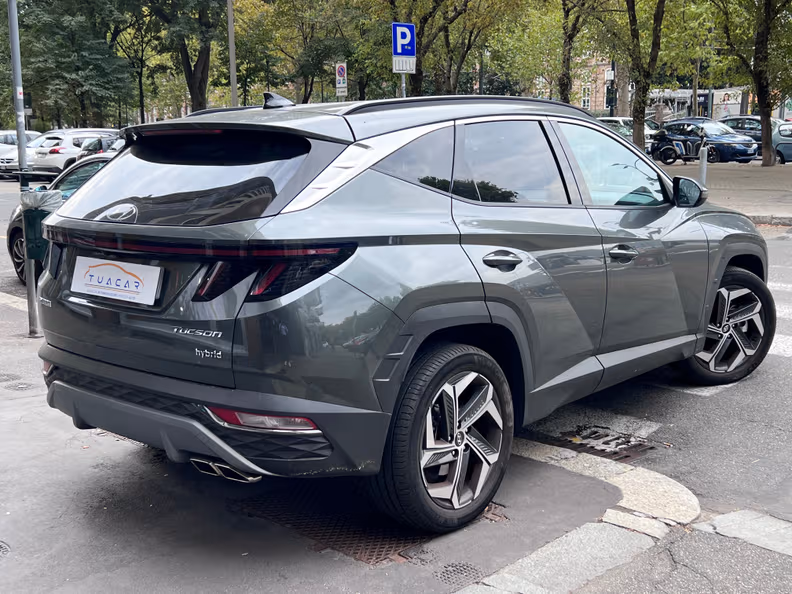 Hyundai Tucson - 4