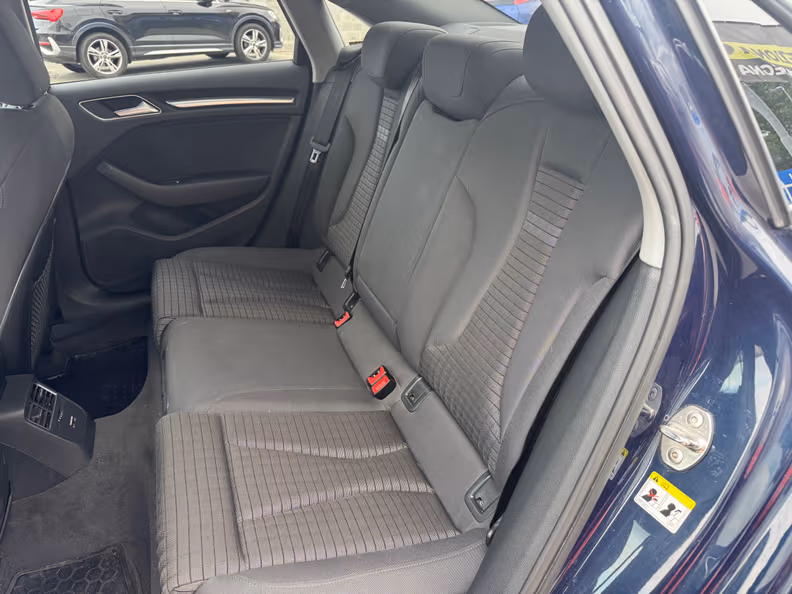 Audi A3 - 12