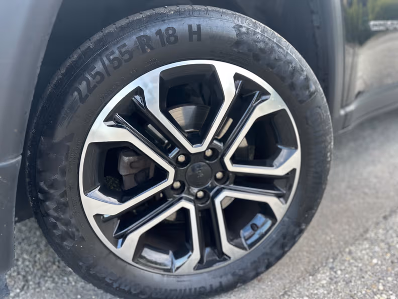 Jeep Compass - 55