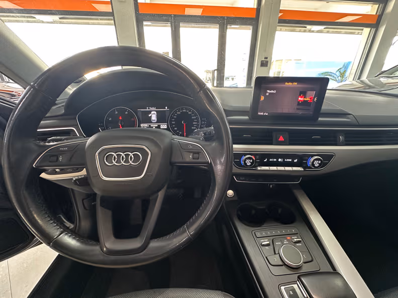 Audi A4 - 12