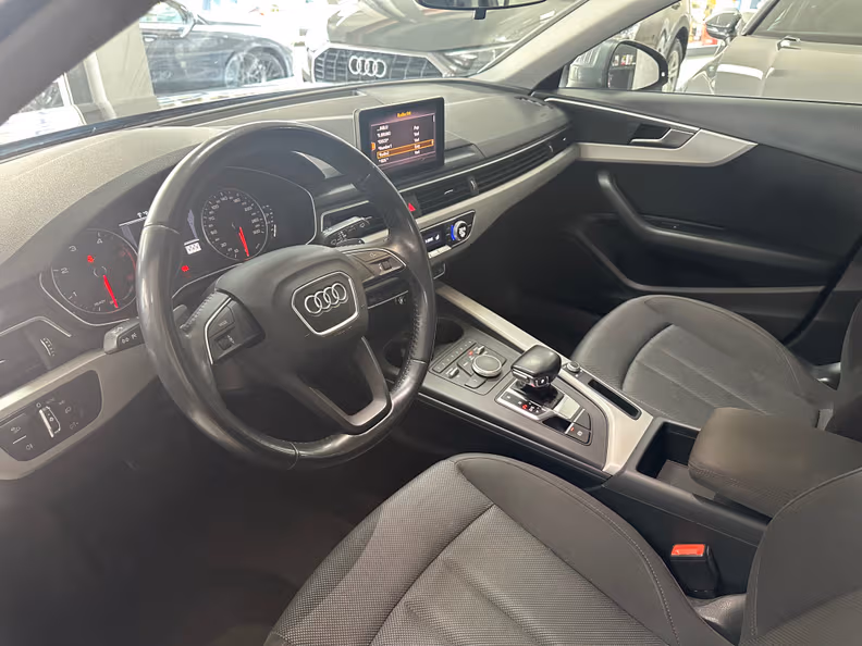 Audi A4 - 10