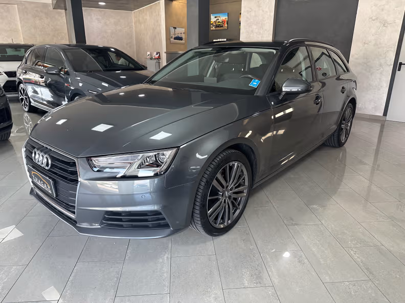 Audi A4 - 1