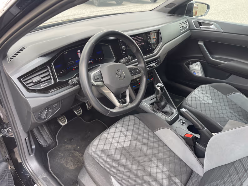 Volkswagen Polo - 7