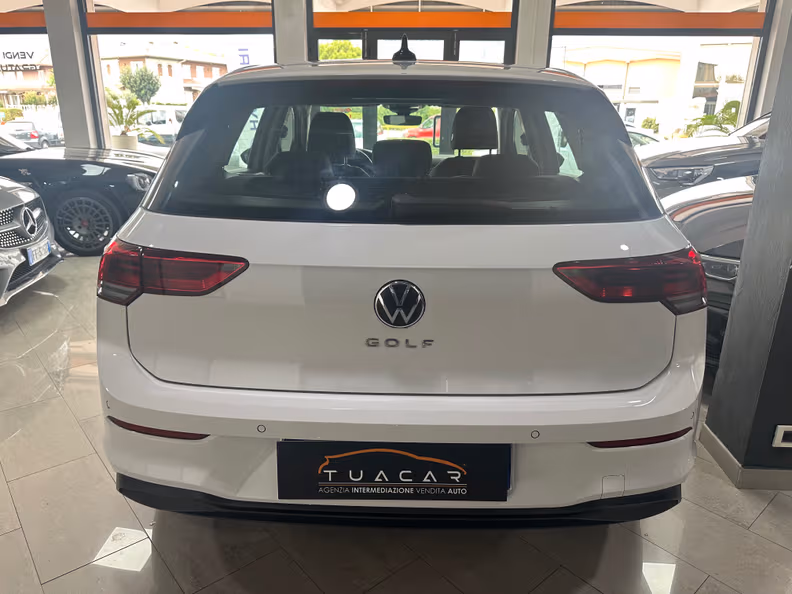 Volkswagen Golf - 4