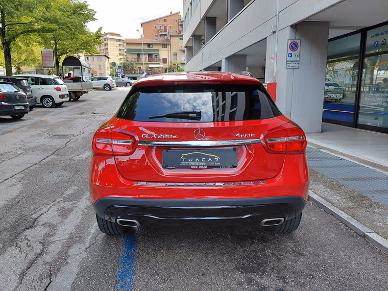 Mercedes-Benz GLA-Class - 6