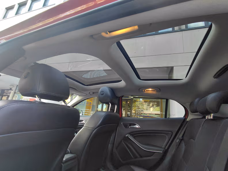 Mercedes-Benz GLA-Class - 17