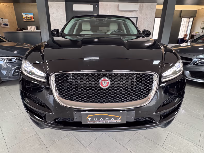 Jaguar F-Pace - 20