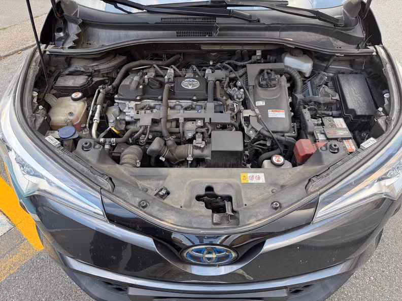 Toyota C-HR - 33