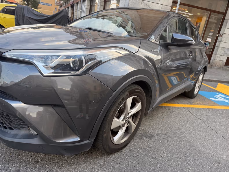 Toyota C-HR - 3