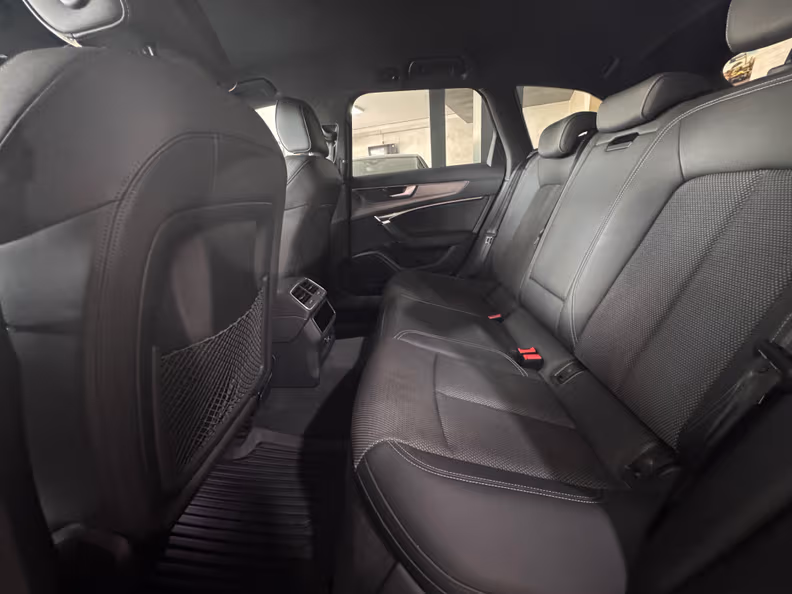 Audi A6 - 10