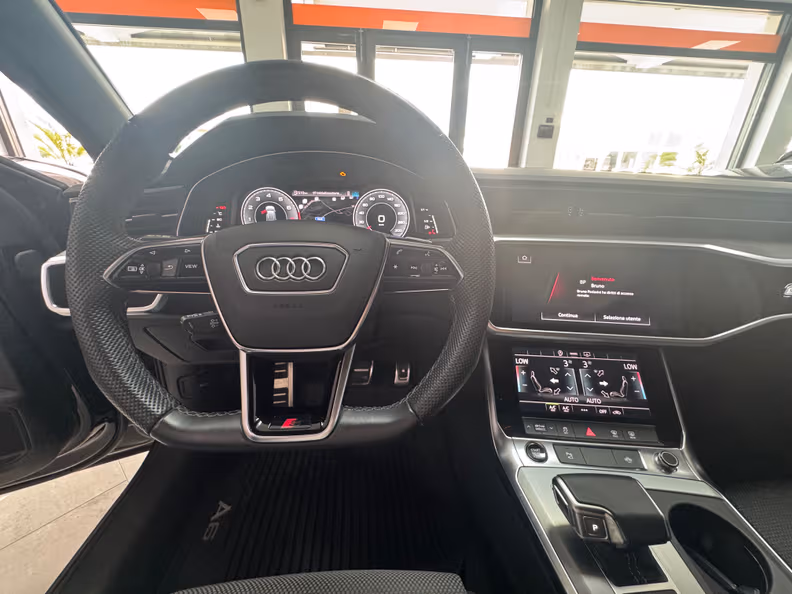 Audi A6 - 9