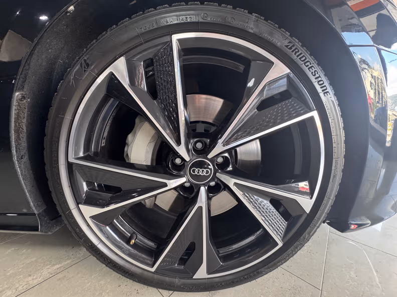 Audi A6 - 19