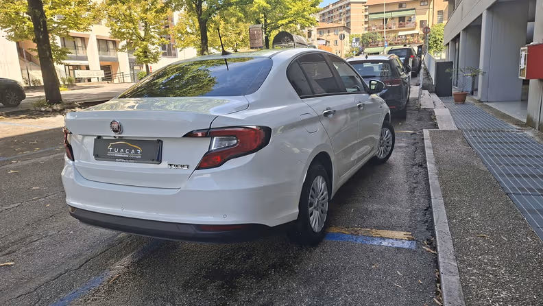 Fiat Tipo - 4