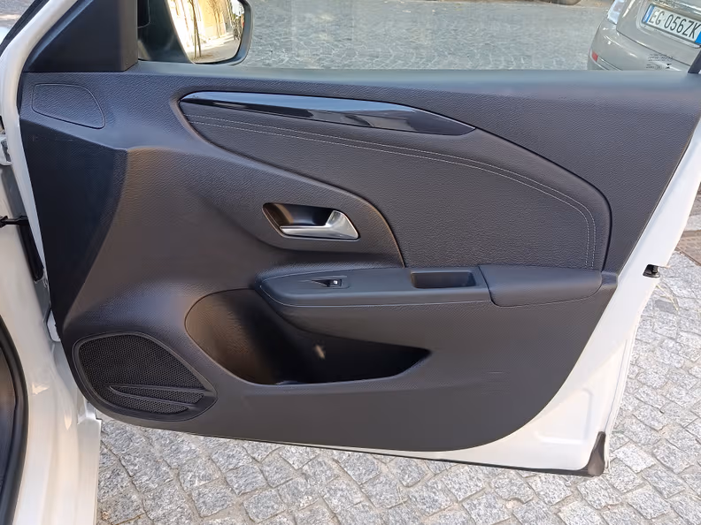 Opel Corsa - 37