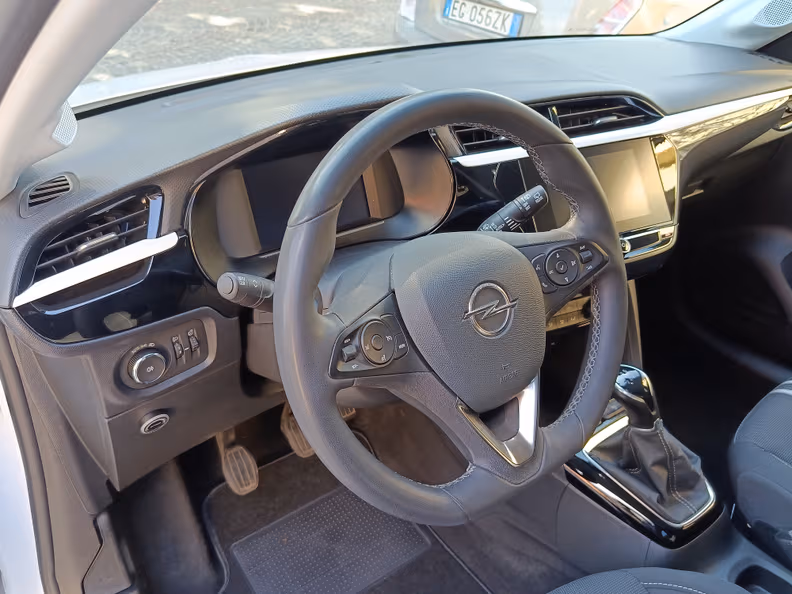 Opel Corsa - 12