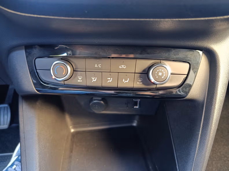 Opel Corsa - 16