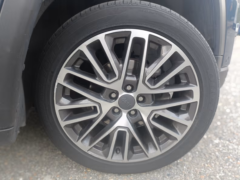 Jeep Compass - 9