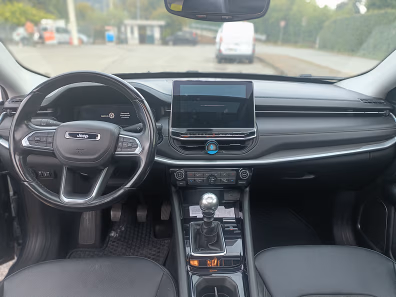 Jeep Compass - 15