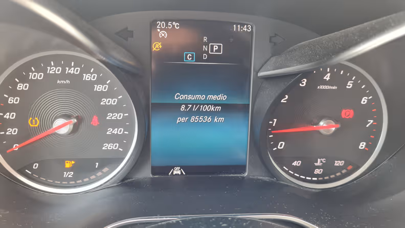 Mercedes-Benz C-Class - 38