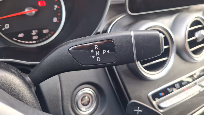 Mercedes-Benz C-Class - 34