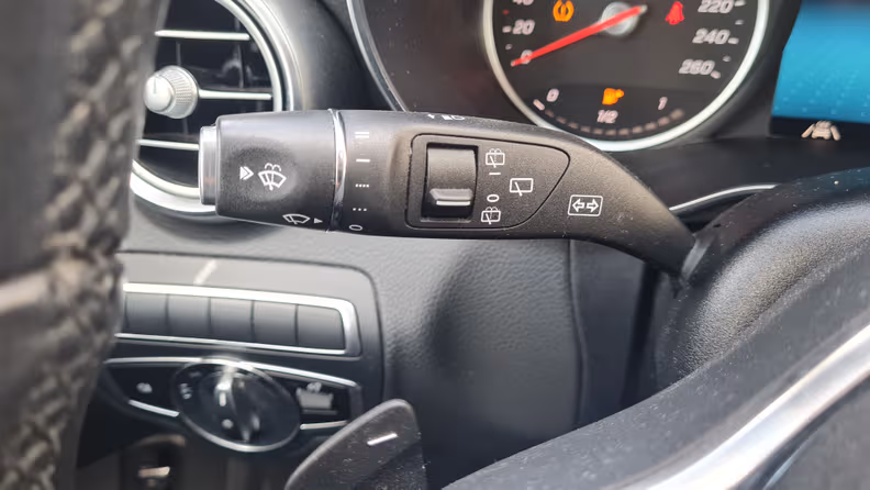 Mercedes-Benz C-Class - 33