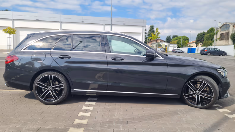 Mercedes-Benz C-Class - 4