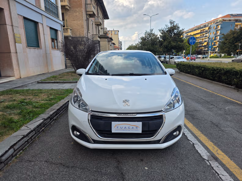 Peugeot 208 - 2