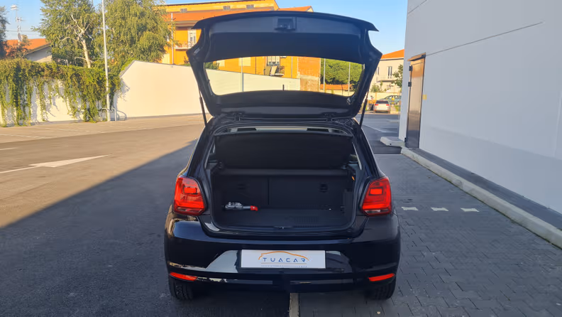 Volkswagen Polo - 16