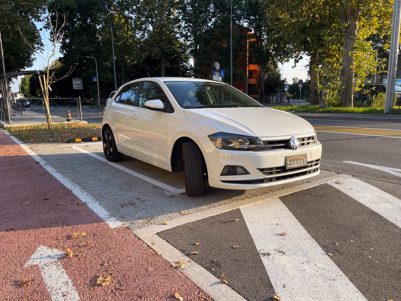 Volkswagen Polo - 3