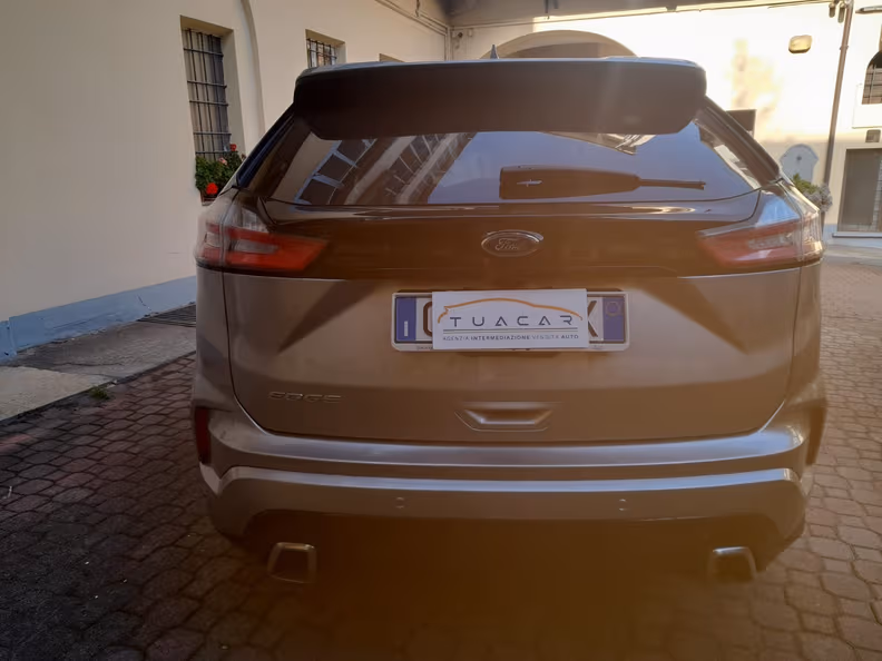 Ford Edge - 7