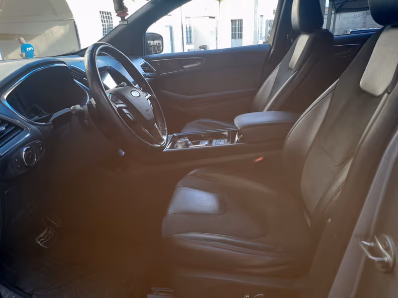 Ford Edge - 25