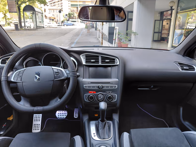 DS Automobiles DS 4 / DS 4 Crossback - 9