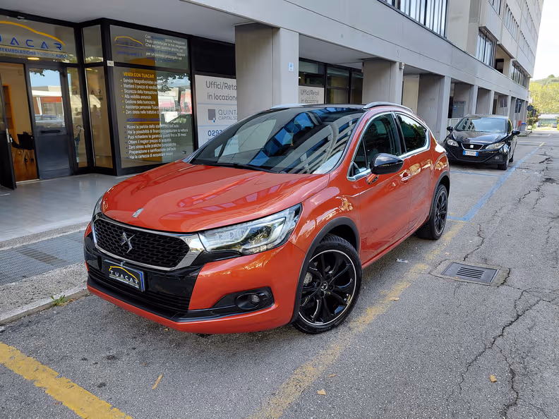 DS Automobiles DS 4 / DS 4 Crossback