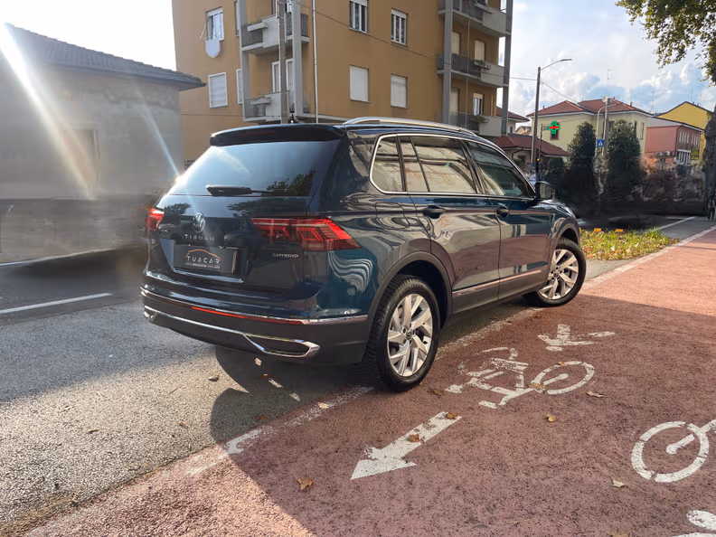 Volkswagen Tiguan - 7