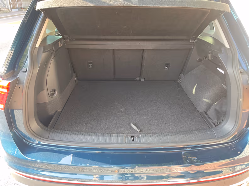 Volkswagen Tiguan - 9