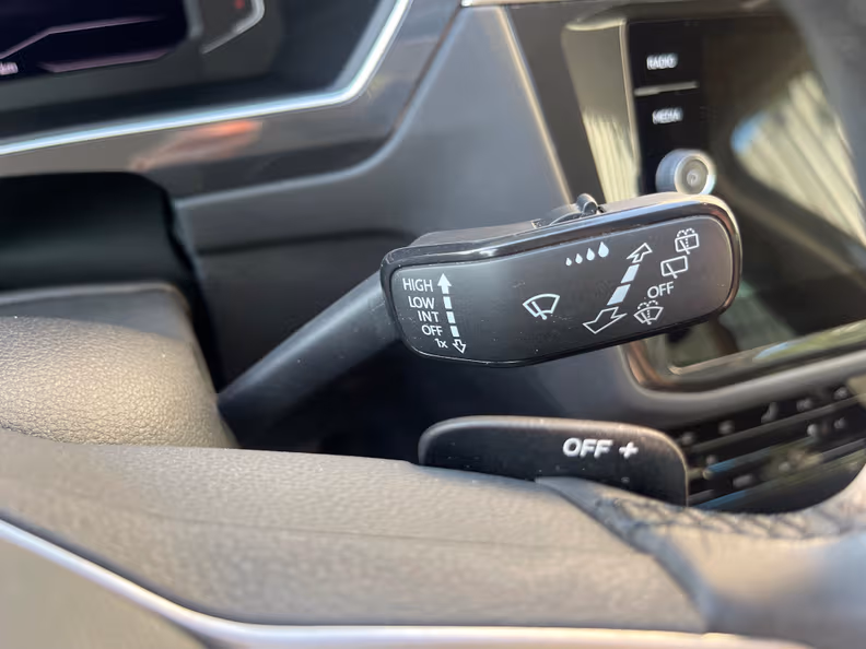 Volkswagen Tiguan - 18