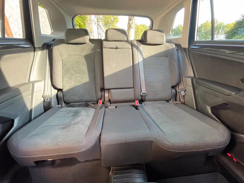 Volkswagen Tiguan - 13