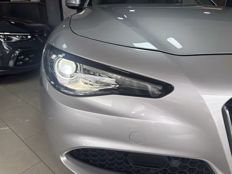 Alfa Romeo Giulia - 12