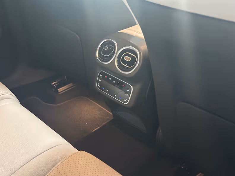 Mercedes-Benz GLC-Class - 16