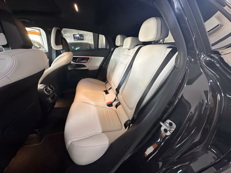 Mercedes-Benz GLC-Class - 14