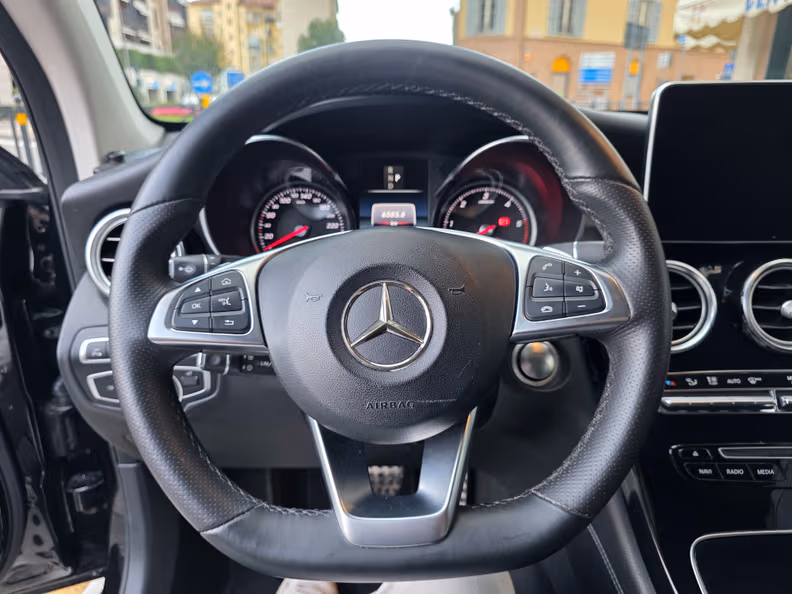 Mercedes-Benz GLC-Class - 12