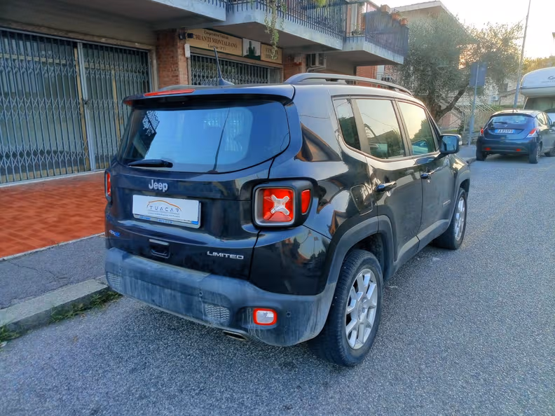 Jeep Renegade - 8