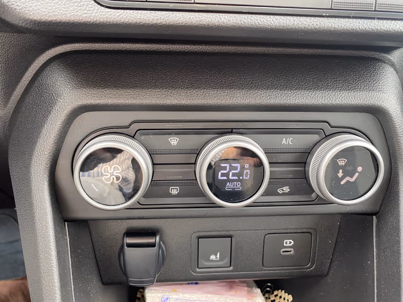 Dacia Sandero - 36