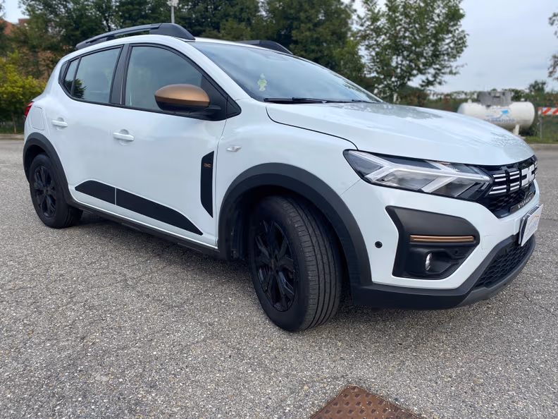 Dacia Sandero - 3