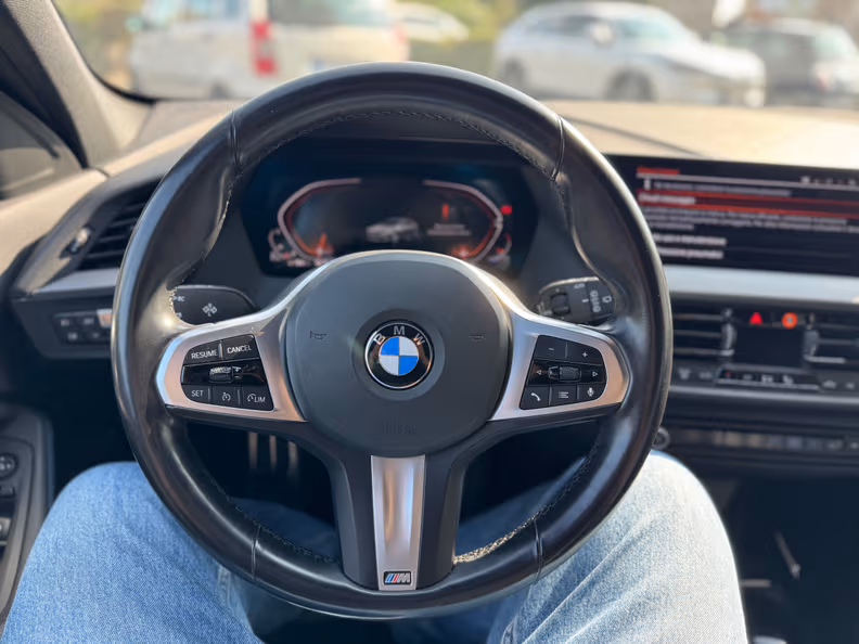 BMW 1 series - 12